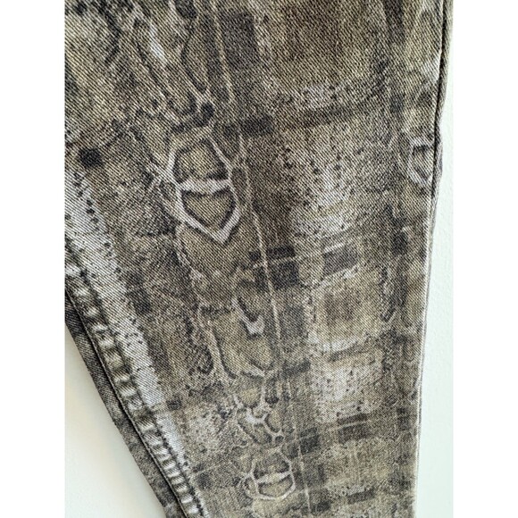 HAUTE HIPPIE Jeans - 27 - NWT - 5 Pocket - Green/Brown/Grey Python - Picture 3 of 5